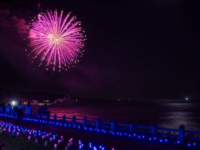 世界一長いベンチ_花火3