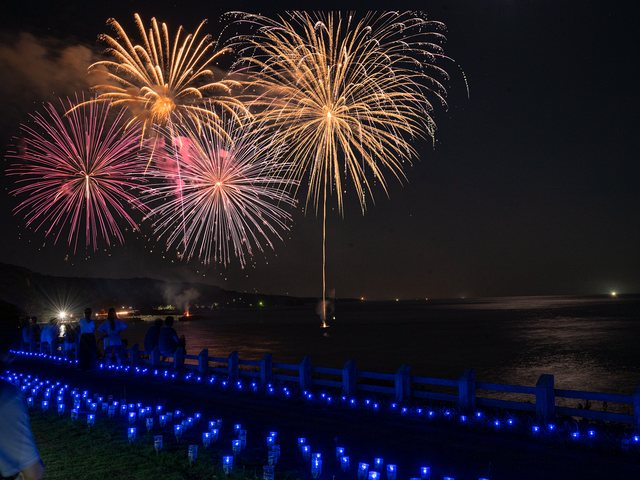 世界一長いベンチ_花火4