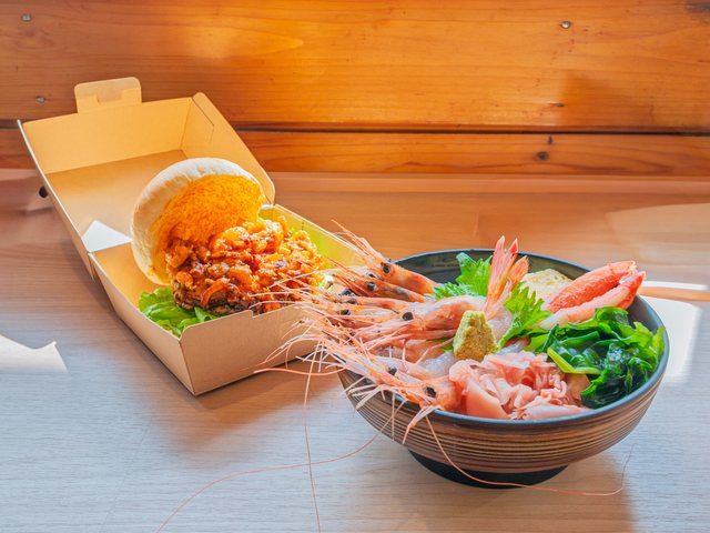 道の駅とぎ海街道_海鮮丼＆甘えびかきあげバーガー